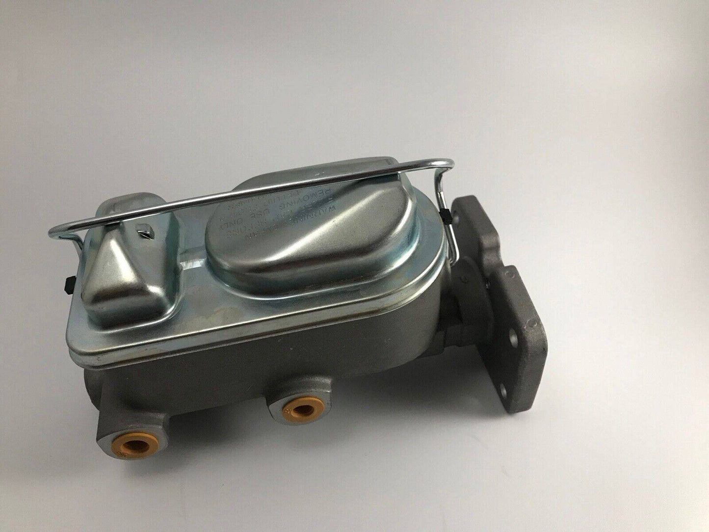 1962-74 Mopar E body ALUMINUM Master Cylinder, 1-1/32 bore, 3.2 lbs, 4 bolt