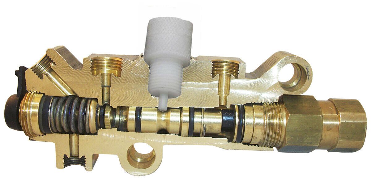 Bleeding tool for non adjustable Combination Prop Valve, PV2 PV4