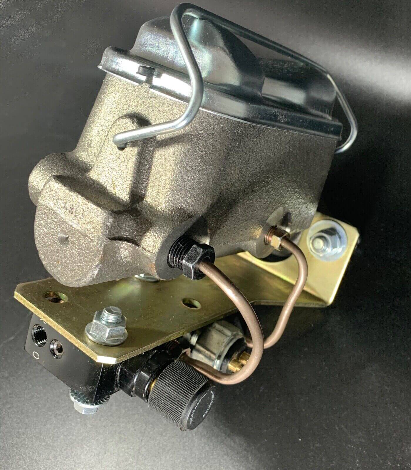 Ford MC w/ Black Adjustable Prop Valve / Dist. Block Kit, 3/8-24 & 1/2-20 ports