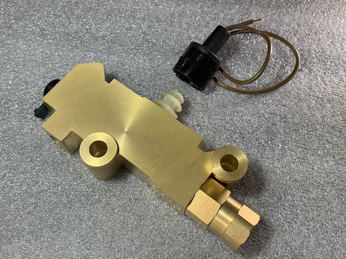 GM CHEVY DISC/DISC BRAKE AC DELCO PROPORTIONING VALVE PV4 with wire connector